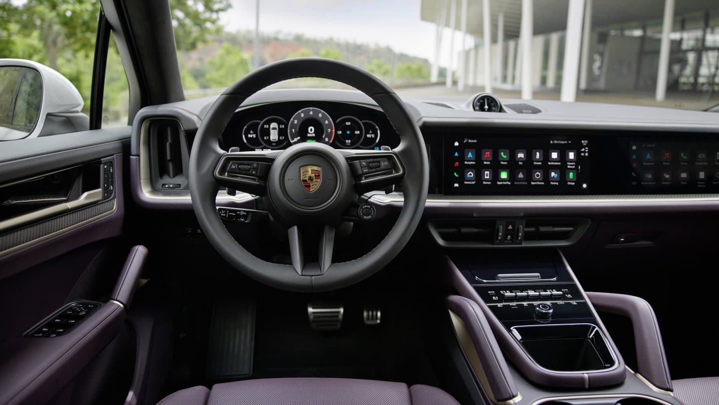 Cockpit of the Porsche Cayenne S E-Hybrid with left-hand drive and the large central screen