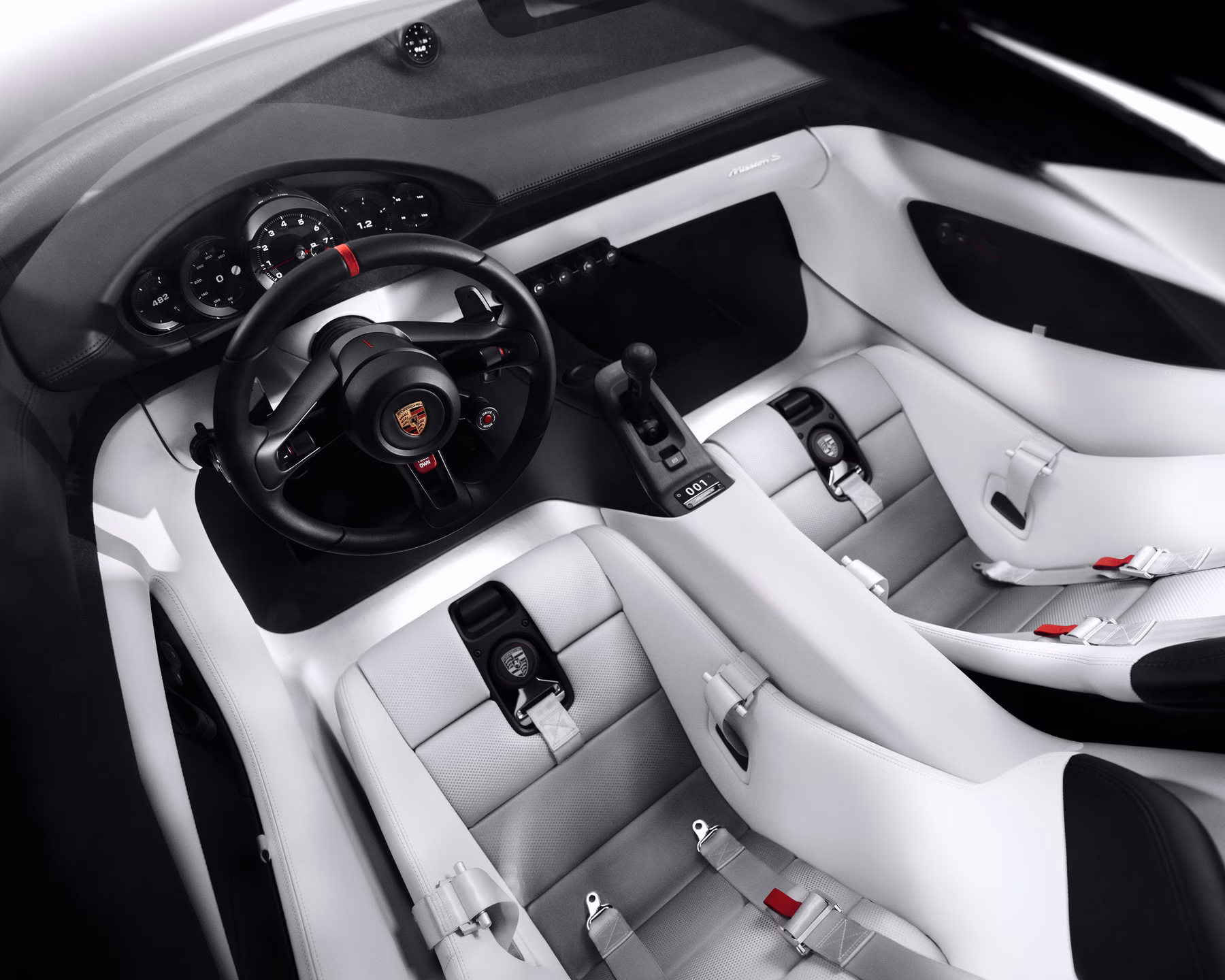supercar open weg zonsondergang